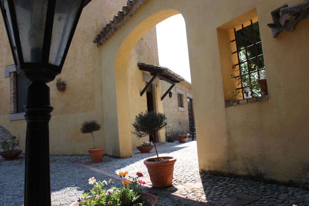 Azienda Agrituristica Biologica Il Querceto Santa Severina ภายนอก รูปภาพ