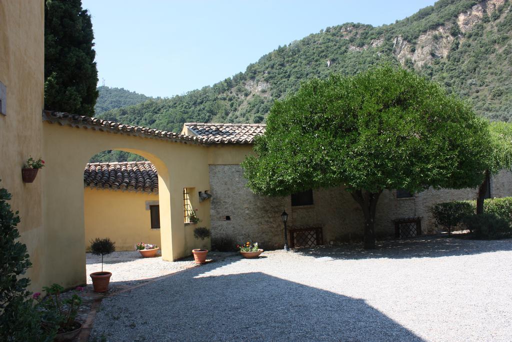 Azienda Agrituristica Biologica Il Querceto Santa Severina ภายนอก รูปภาพ
