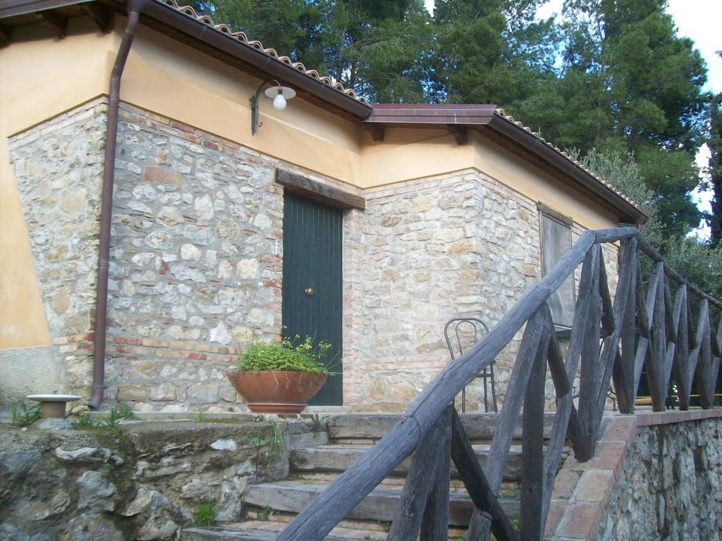 Azienda Agrituristica Biologica Il Querceto Santa Severina ภายนอก รูปภาพ