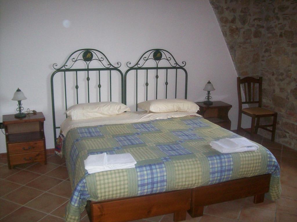 Azienda Agrituristica Biologica Il Querceto Santa Severina ภายนอก รูปภาพ